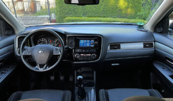 MITSUBISHI Outlander  | FWD (przód) | Manualna | 150 KM | Biały full