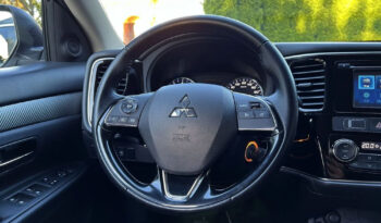 MITSUBISHI Outlander  | FWD (przód) | Manualna | 150 KM | Biały full