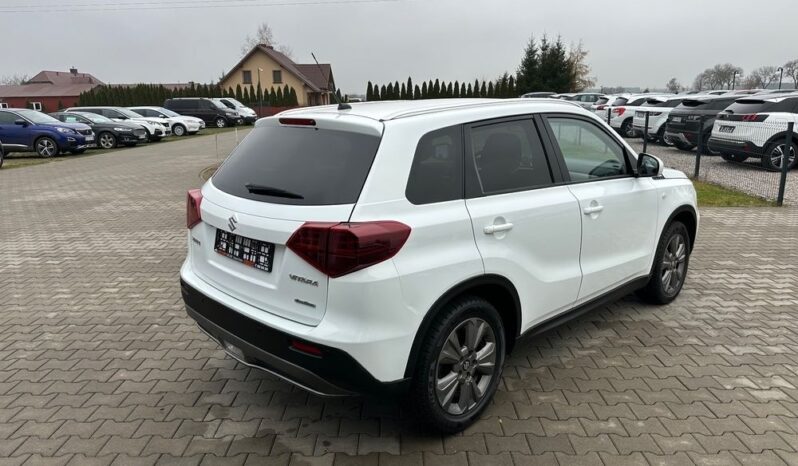 SUZUKI Vitara  | 4×4 (doł. ręcznie) | Manualna | 140 KM | Biały full