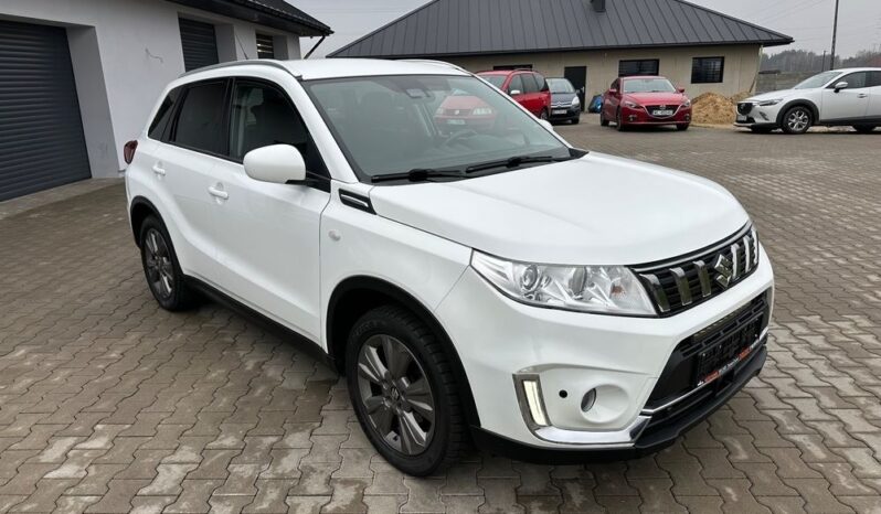 SUZUKI Vitara  | 4×4 (doł. ręcznie) | Manualna | 140 KM | Biały full