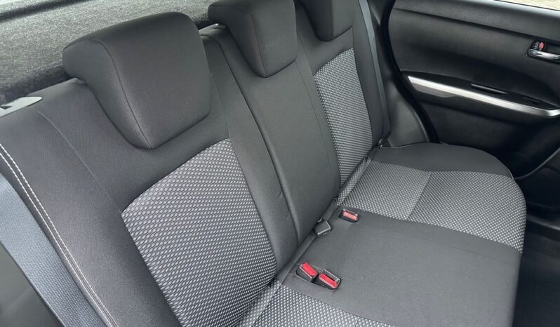 SUZUKI Vitara  | 4×4 (doł. ręcznie) | Manualna | 140 KM | Biały full