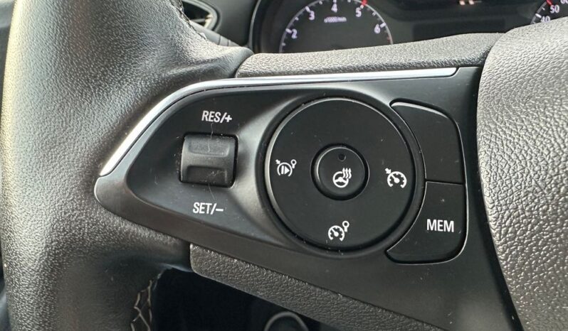 OPEL Crossland X | FWD (przód) | Manualna | 110 KM | Granatowy full