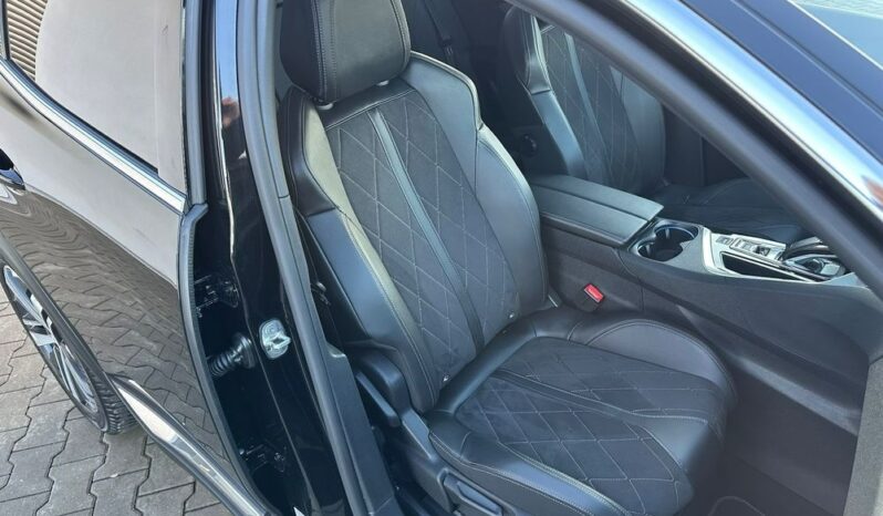 PEUGEOT 3008  | FWD (przód) | Automatyczna | 180 KM | Czarny full