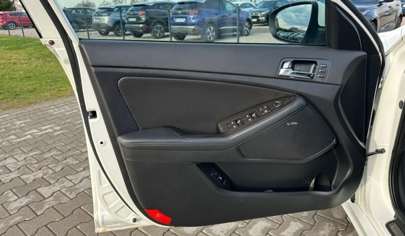 KIA Optima  | FWD (przód) | Manualna | 136 KM | Biały full