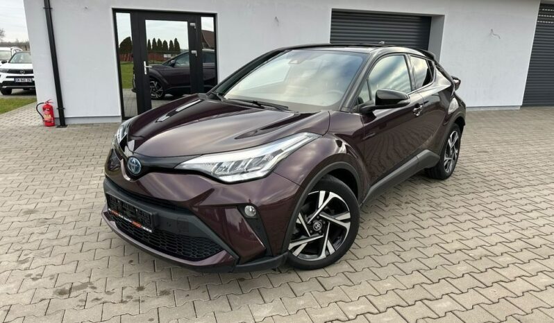 TOYOTA C-HR | FWD (przód) | Automatyczna | 98 KM | Bordowy