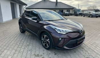 TOYOTA C-HR | FWD (przód) | Automatyczna | 98 KM | Bordowy full