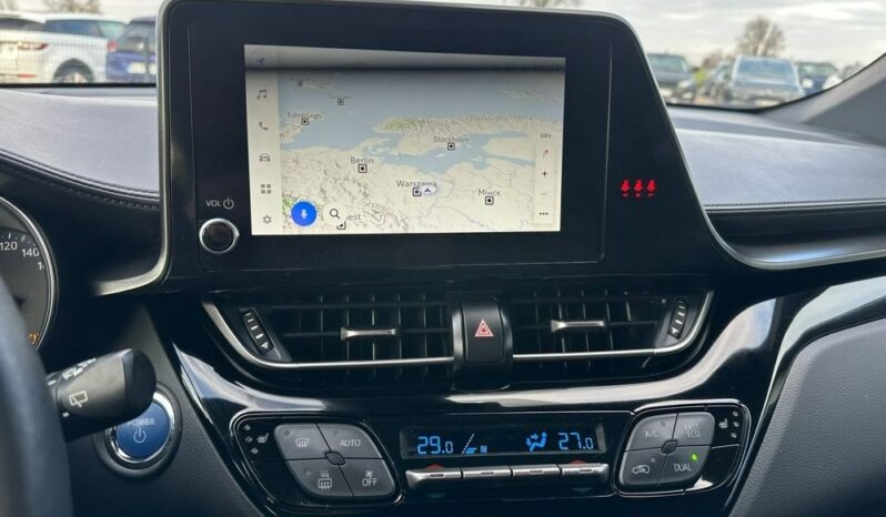 TOYOTA C-HR | FWD (przód) | Automatyczna | 98 KM | Bordowy full