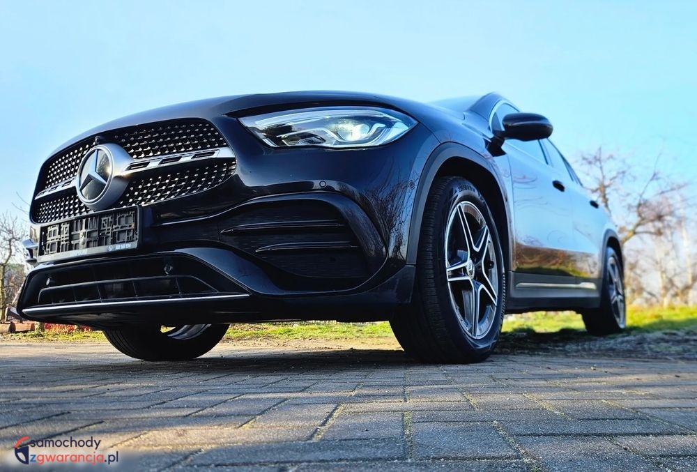 Mercedes-Benz Gla  | Fwd (Przód) | Automatyczna | 190 Km | Czarny