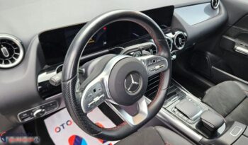 MERCEDES-BENZ GLA  | FWD (przód) | Automatyczna | 190 KM | Czarny full