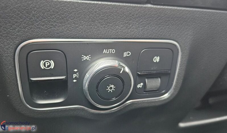 MERCEDES-BENZ GLA  | FWD (przód) | Automatyczna | 190 KM | Czarny full
