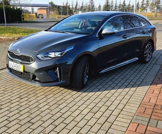 KIA Proceed | FWD (przód) | Automatyczna | 136 KM | Szary full