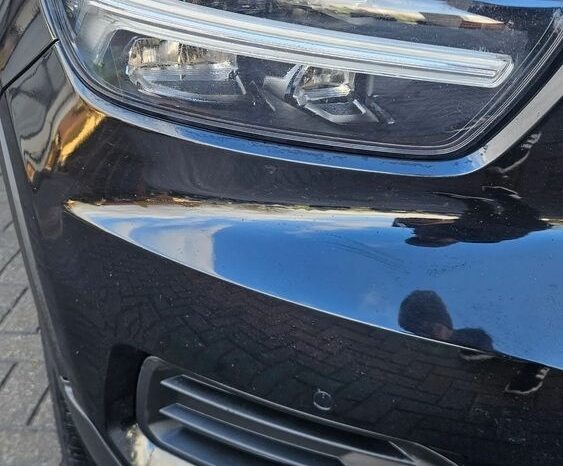 VOLVO XC 40 | FWD (przód) | Automatyczna | 150 KM | Czarny full