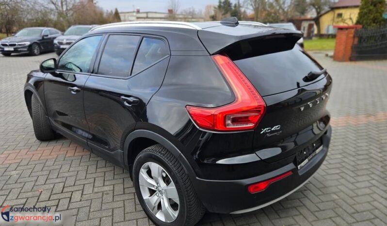 VOLVO XC 40 | FWD (przód) | Automatyczna | 150 KM | Czarny full