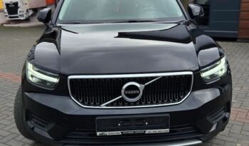 VOLVO XC 40 | FWD (przód) | Automatyczna | 150 KM | Czarny full
