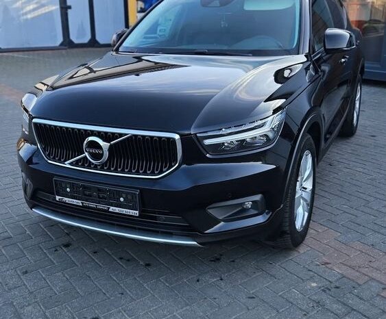 Volvo Xc 40 | Fwd (Przód) | Automatyczna | 149 Km | Czarny