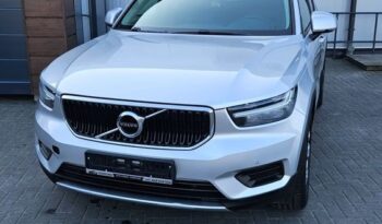 Volvo Xc 40 | Fwd (Przód) | Automatyczna | 149 Km | Srebrny