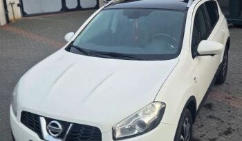 NISSAN Qashqai  | FWD (przód) | Manualna | 130 KM | Biały full