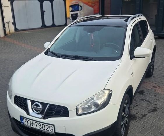 NISSAN Qashqai  | FWD (przód) | Manualna | 130 KM | Biały full
