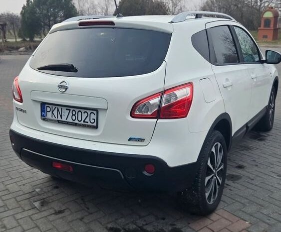NISSAN Qashqai  | FWD (przód) | Manualna | 130 KM | Biały full
