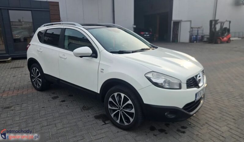 NISSAN Qashqai  | FWD (przód) | Manualna | 130 KM | Biały full