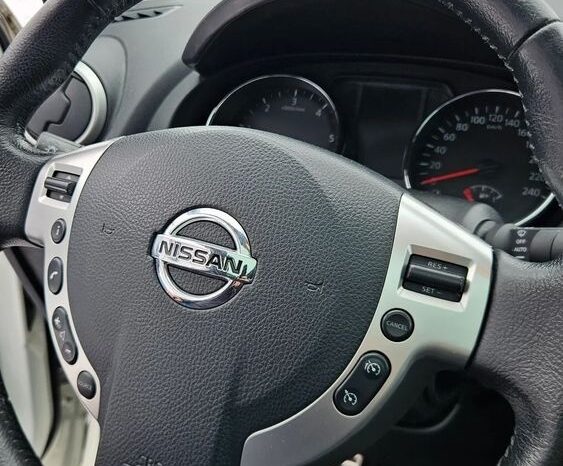 NISSAN Qashqai  | FWD (przód) | Manualna | 130 KM | Biały full