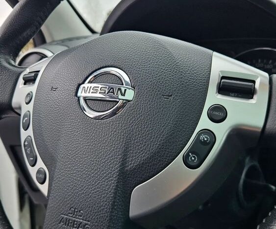 NISSAN Qashqai  | FWD (przód) | Manualna | 130 KM | Biały full