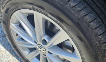 VOLKSWAGEN Tiguan  | FWD (przód) | Manualna | 110 KM | Złoty full