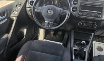 VOLKSWAGEN Tiguan  | FWD (przód) | Manualna | 110 KM | Złoty full
