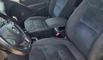 VOLKSWAGEN Tiguan  | FWD (przód) | Manualna | 110 KM | Złoty full