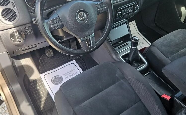 VOLKSWAGEN Tiguan  | FWD (przód) | Manualna | 110 KM | Złoty full