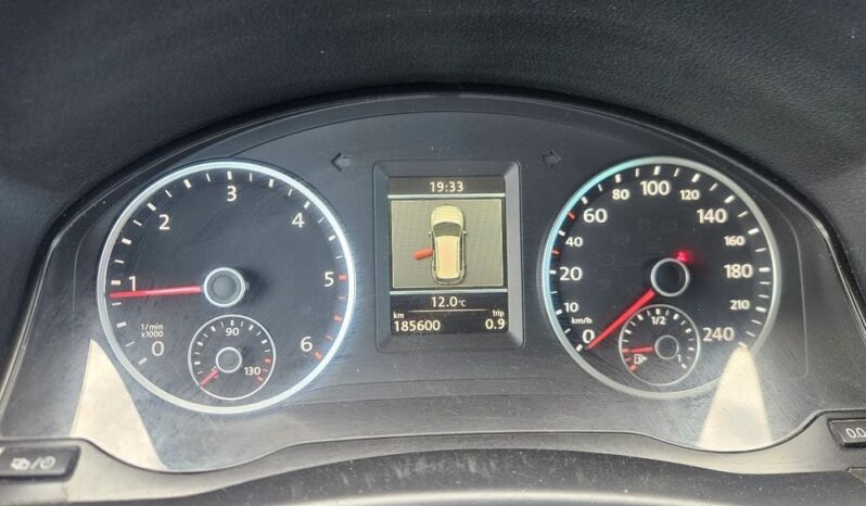 VOLKSWAGEN Tiguan  | FWD (przód) | Manualna | 110 KM | Złoty full