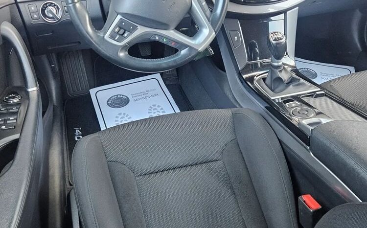 HYUNDAI i40  | FWD (przód) | Manualna | 135 KM | Czarny full