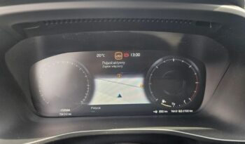 VOLVO XC 40 | FWD (przód) | Automatyczna | 149 KM | Czarny full