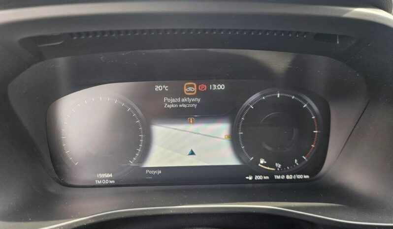 VOLVO XC 40 | FWD (przód) | Automatyczna | 149 KM | Czarny full