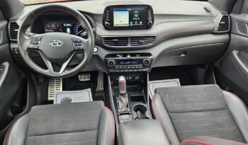 HYUNDAI Tucson  | FWD (przód) | Automatyczna | 136 KM | Czerwony full
