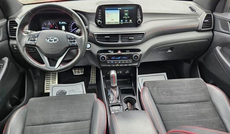 HYUNDAI Tucson  | FWD (przód) | Automatyczna | 136 KM | Czerwony full