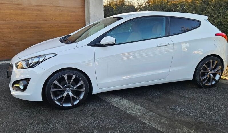 HYUNDAI I30  | FWD (przód) | Manualna | 135 KM | Biały full