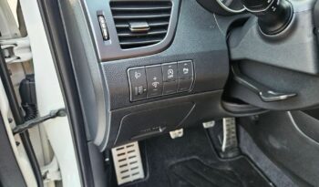 HYUNDAI I30  | FWD (przód) | Manualna | 135 KM | Biały full