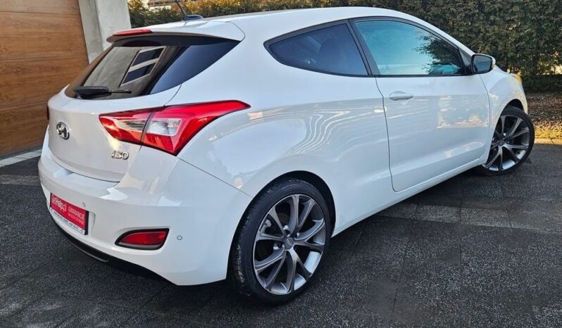 HYUNDAI I30  | FWD (przód) | Manualna | 135 KM | Biały full