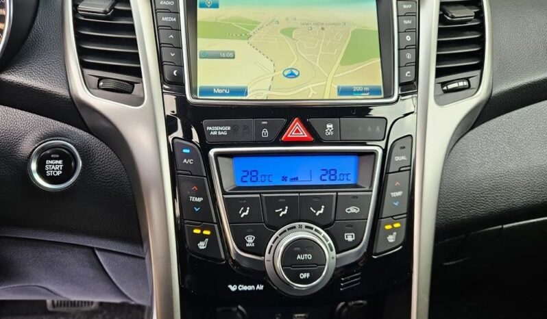 HYUNDAI I30  | FWD (przód) | Automatyczna | 110 KM | Szary full