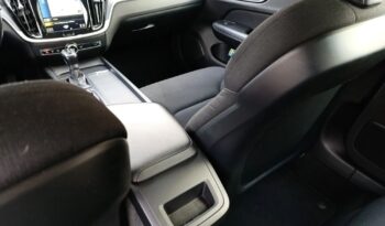 VOLVO V60  | FWD (przód) | Automatyczna | 150 KM | Szary full