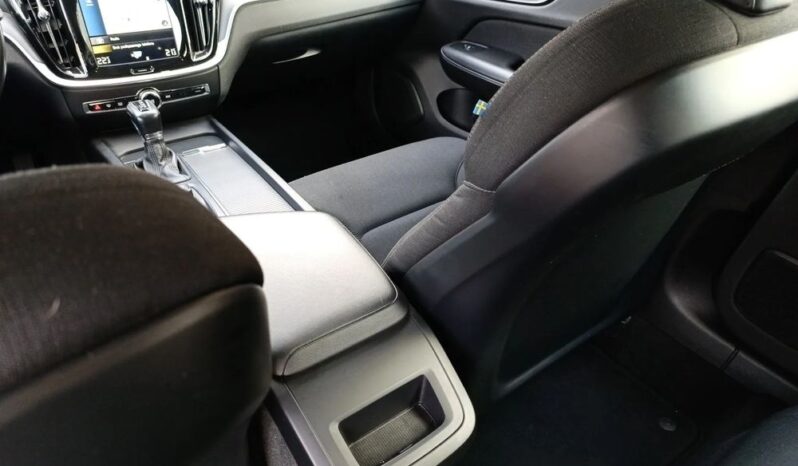 VOLVO V60  | FWD (przód) | Automatyczna | 150 KM | Szary full