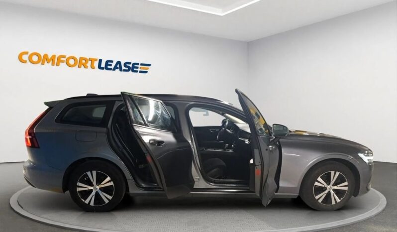 VOLVO V60  | FWD (przód) | Automatyczna | 150 KM | Szary full