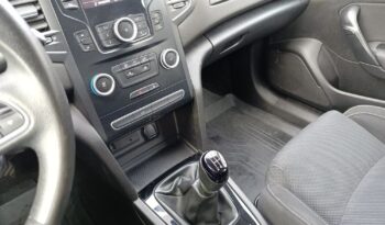 RENAULT Megane  | FWD (przód) | Manualna | 115 KM | Biały full