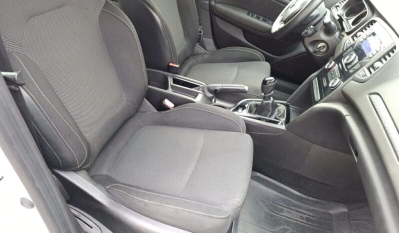 RENAULT Megane  | FWD (przód) | Manualna | 115 KM | Biały full