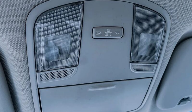 HYUNDAI I30  | FWD (przód) | Manualna | 110 KM | Srebrny full