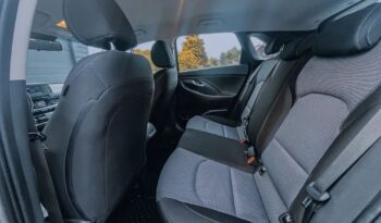 HYUNDAI I30  | FWD (przód) | Manualna | 110 KM | Srebrny full