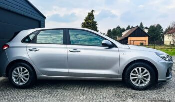 HYUNDAI I30  | FWD (przód) | Manualna | 110 KM | Srebrny full