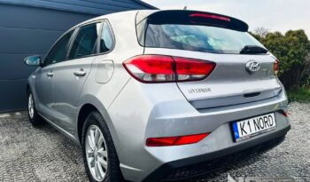 HYUNDAI I30  | FWD (przód) | Manualna | 110 KM | Srebrny full