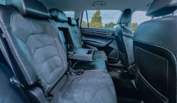 SKODA Kodiaq  | 4×4 (doł. ręcznie) | Automatyczna | 150 KM | Biały full